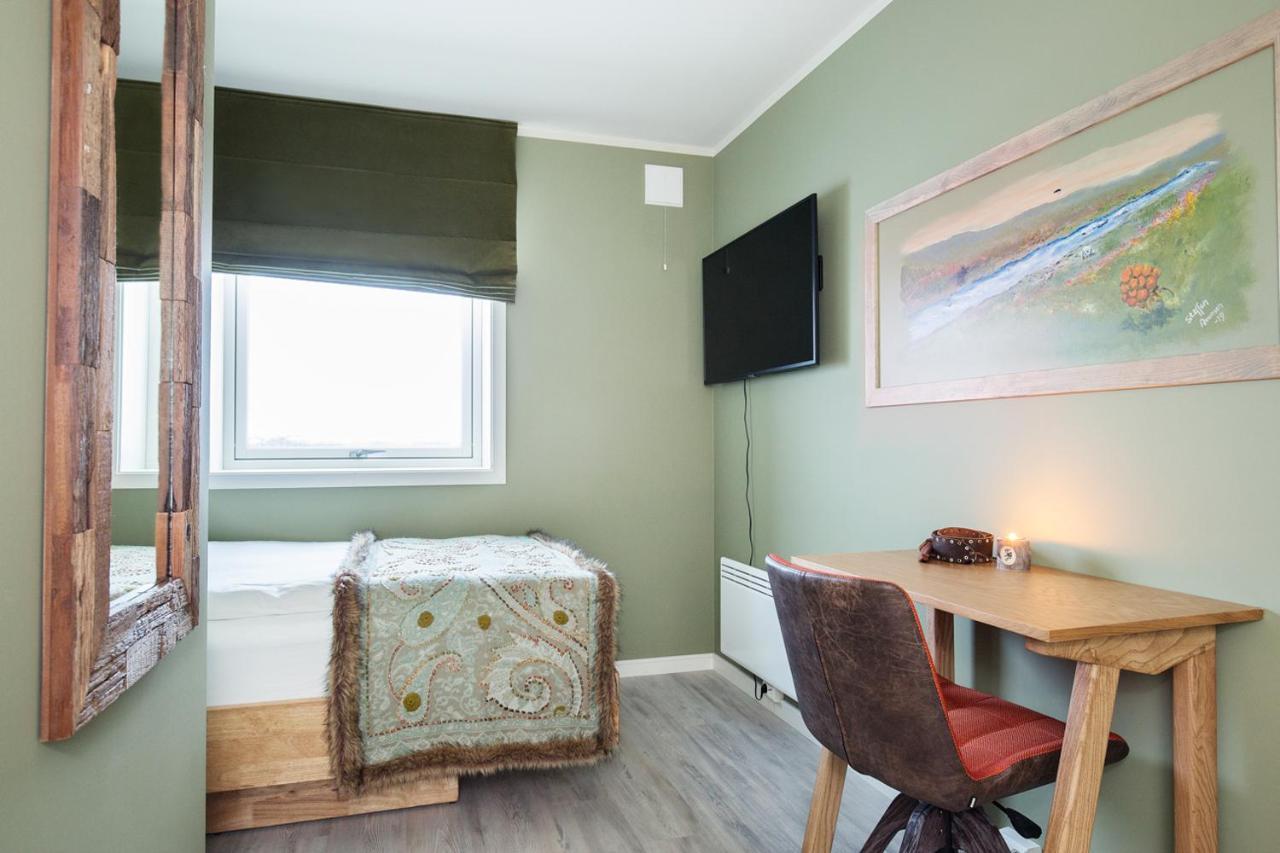 8 Seasons Hotel Varangerbotn 외부 사진