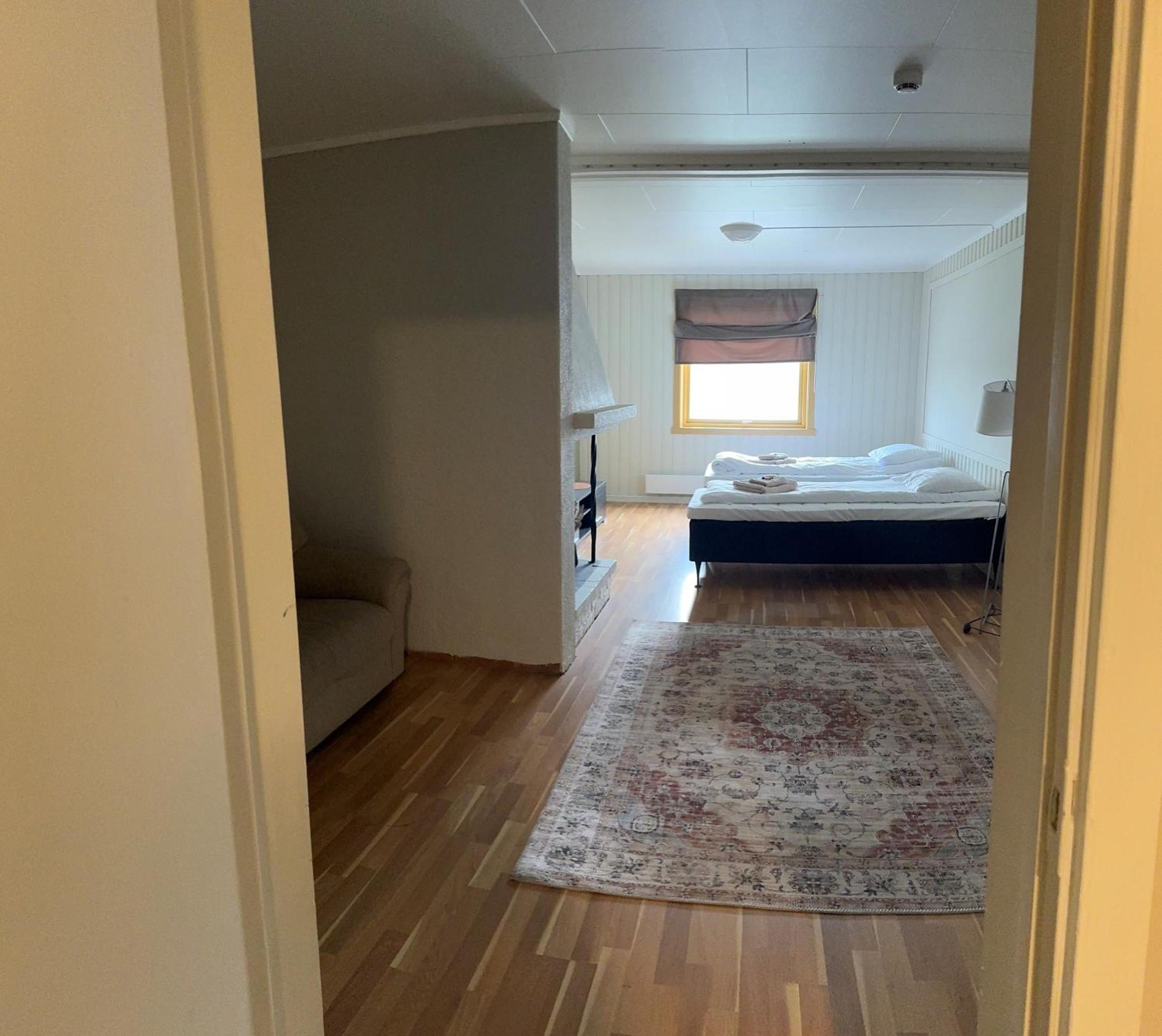 8 Seasons Hotel Varangerbotn 외부 사진